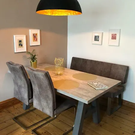 Back To School Apartman Andernach