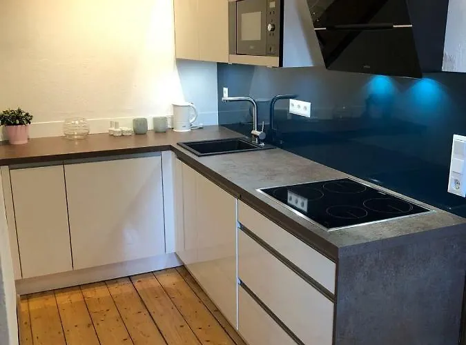 公寓 Back To School *