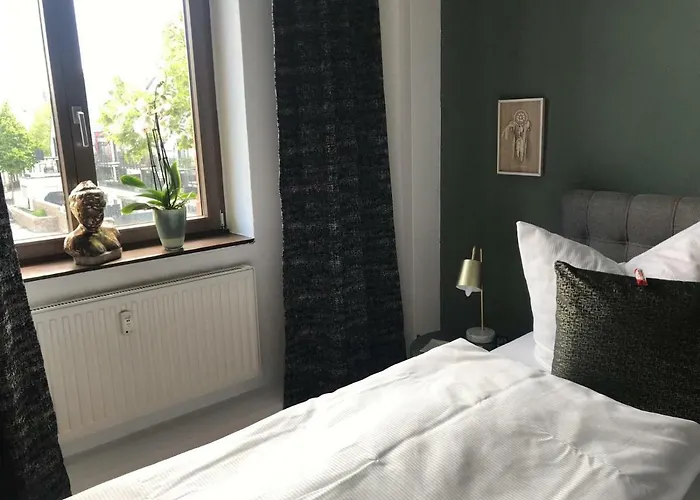 公寓 Back To School *